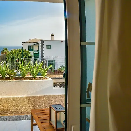 Geiser Vista Al Mar * Tías