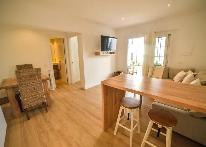 Geiser Vista Al Mar 蒂亚斯